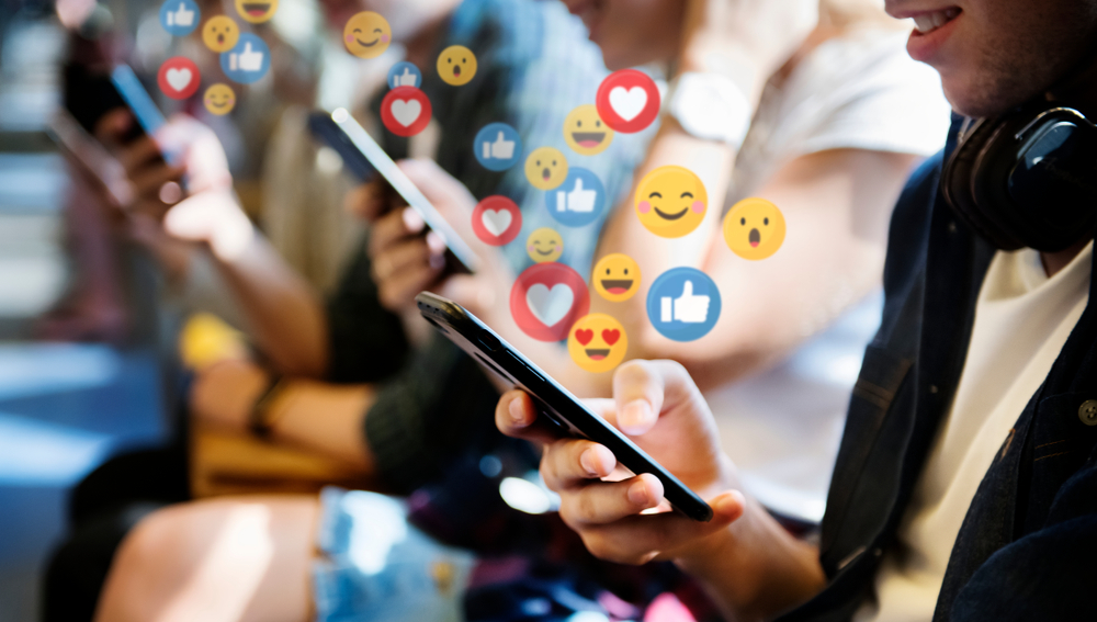 2022 Preview: A Glimpse Into the Future of Social Media Trends!